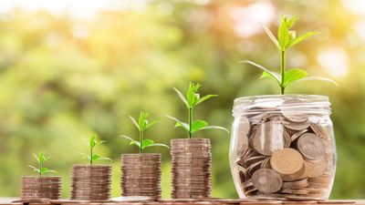 Career Opportunities in Banking Sector in India; Salary, Qualifications and more