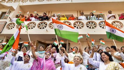 Har Ghar Tiranga 2.0: Commencing On This Day, the Tricolor is to Wave in Honor of Independence Day