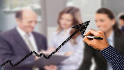 Surge in Travel Activities Sparks a 50% Increase in Hospitality Jobs Nationwide