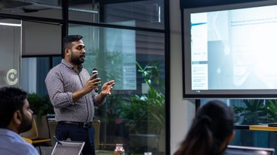 10 Reasons Why You Must Learn Power Point Presentation or Google Presentation