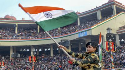BSF Recruitment 2024, Apply for 144 Posts, Salary up to Rs. 1,42,400, Check Eligibility, Age Limit, and More