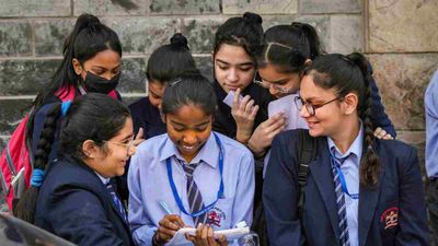 Maharashtra Government Introduces Optional English Subject for Classes 11-12