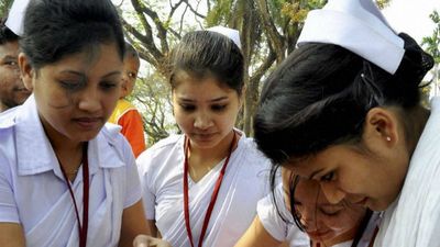 Top Nursing Career Options in India and Their Salaries 
