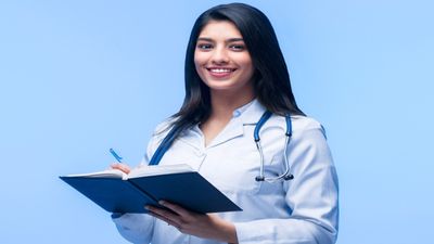 Career Beyond NEET: Best Options in Nursing and Expected Salaries in India 