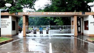 IIM Calcutta cautions CAT 2024 candidates about fraudulent websites