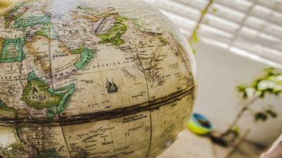 10 Strange Laws You Won't Believe Exist Across Different Countries