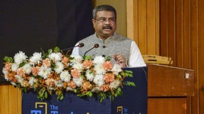 Dharmendra Pradhan Introduces TeacherApp: What Makes it a Must-Have for Every Educator in India?