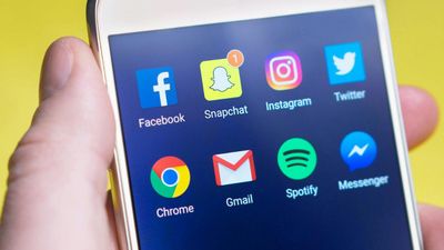 Top 10 Memes That Made 2024 Unforgettable