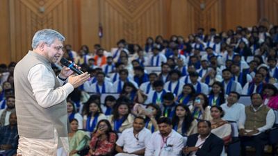 Essential Topics & Preparation Tips for Karnataka 2nd PUC English Exam 2025