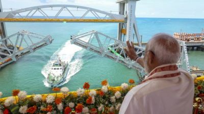 PM Modi Inaugurates India’s First Vertical Lift Sea Bridge – What Makes the New Pamban Bridge a Modern Wonder?