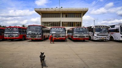 Karnataka Transport Workers Protest on Jan 29: Will Bus Strike Affect Schools and Colleges?