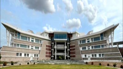 IIM Tiruchirappalli Admission 2026: Eligibility, CAT Cut-Off, Selection Process and Key Details