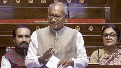 Digvijay Singh Urges PM Modi to Roll Back CBSE’s Three-Language Policy for Class IX