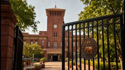 DU UG Spot Round 1 Opens: Last Chance to Secure Your Seat for 2026