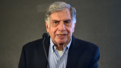 Inspirational Story of Ratan Tata: From Tata Group Leadership to a Global Legacy