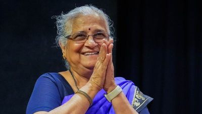 Sudha Murty Inspirational Story: From Engineer to Author and Philanthropist