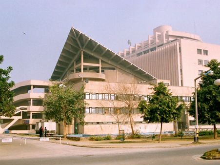  Top Ten Engineering college in India 2013 by India Today