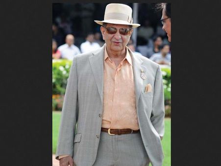 Cyrus Poonawala’s Net worth: &dollar;3.9 Billion