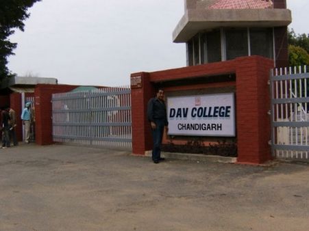 DAV College, Chandigarh