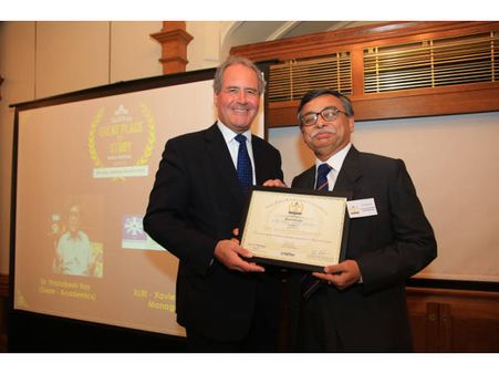 XLRI felicitated at ‘SkillTree Great Place to Study – India Edition’