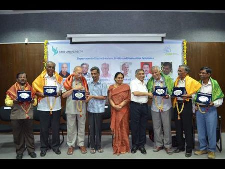 Veteran photojournalists felicitated at CMR University