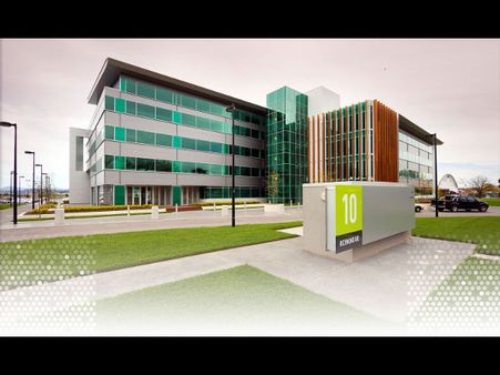 Top 3: College of Business and Economics, Australian National University ANU 