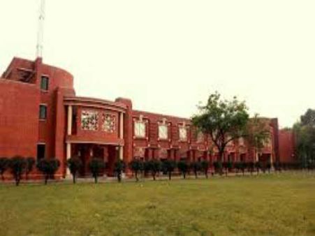 Indian Institute of Management Lucknow