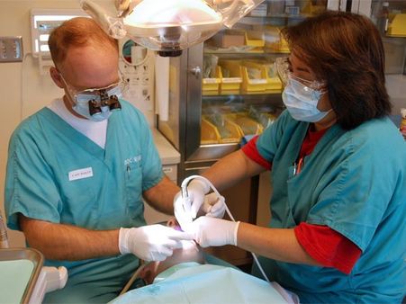 Top 5 Institutes Offering Courses In Dental Hygiene