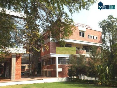 8. Poona College Of Pharmacy, Pune