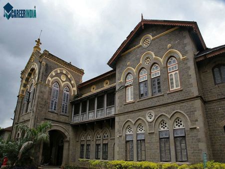 19. Fergusson College (Autonomous), Pune
