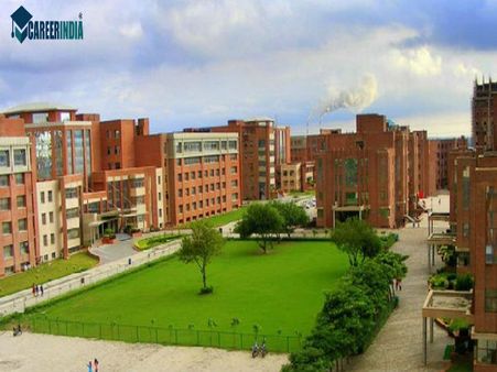 3. Amity School Of Physical Education And Sports Sciences, Noida