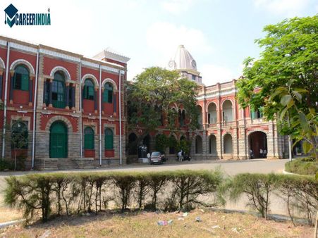 5. Presidency College (Autonomous), Chennai