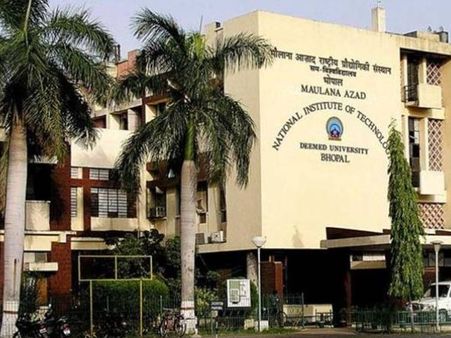 18. Maulana Azad National Institute of Technology, Bhopal Madhya 