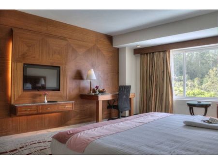 Innovation Plus Technology: Connecting Global Communities 