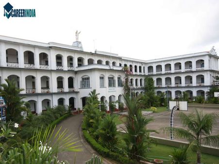 28. ಸೆಕ್ರೆಡ್ ಹಾರ್ಟ್ ಕಾಲೇಜ್, ತೇವರಾ