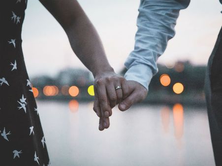 ರಿಲೇಶನ್‌ಶಿಪ್ ಸ್ಟೇಟಸ್: