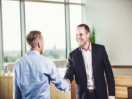 ೬ ನಿಮ್ಮ ವೇಷ ಭೂಷಣ ಕೂಡ ಸಂದರ್ಶಕರ ತಿರಸ್ಕಾರಗಳಿಗೆ ಕಾರಣ: