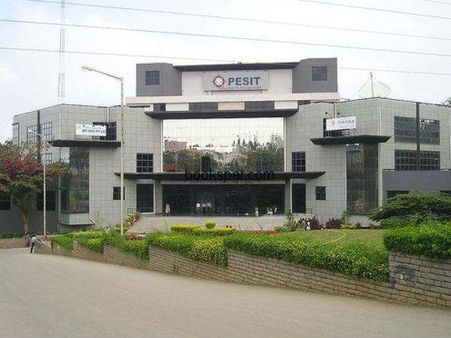 8. ಪಿ.ಇ.ಎಸ್ ಯೂನಿವರ್ಸಿಟಿ, ಬೆಂಗಳೂರು: