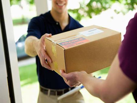 ಡೆಲಿವರಿ ಬಾಯ್: 