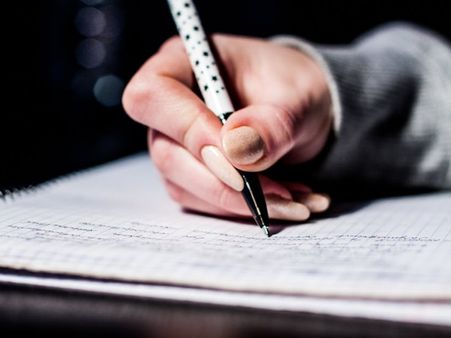 ವಿದ್ಯಾರ್ಹತೆಯ ವಿವರ: