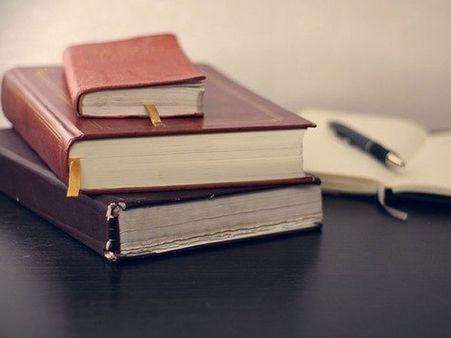 ವಿದ್ಯಾರ್ಹತೆ: