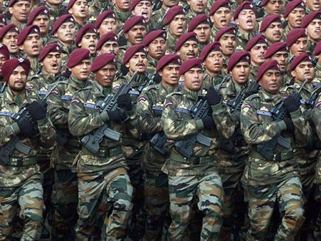 4. ಸಶಸ್ತ್ರ ಪಡೆ :