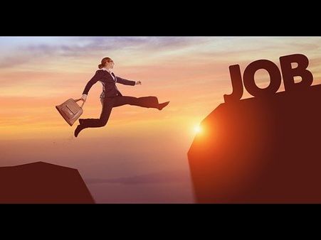 ವಯೋಮಿತಿ ಎಷ್ಟಿರಬೇಕು ?: