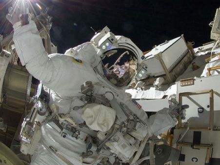  கொட்டிக் கிடக்கும் வேலைவாய்ப்புகள்: