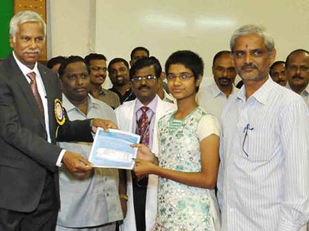 குடியாத்தம் சிவரஞ்சனிக்கு முதலிடம்: