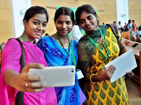 80 பேருக்கு...