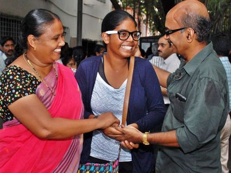 மாற்றுத் திறனாளிகள்