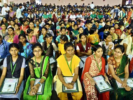 தனியார் கல்லூரிகளுக்கு விலக்கு இல்லை