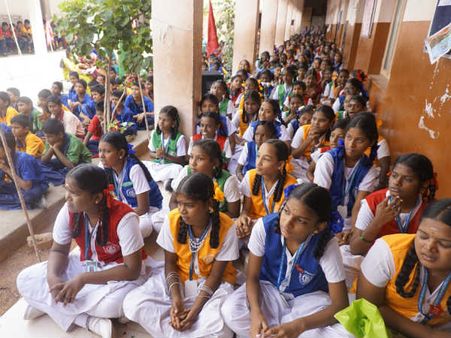 கிராமப்புற மாணவர்கள் 