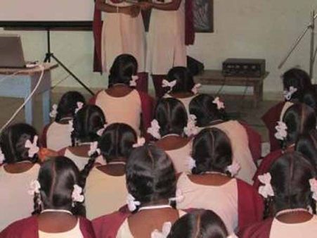 கிராமப்புற மாணவர்களின் சிரமம் 